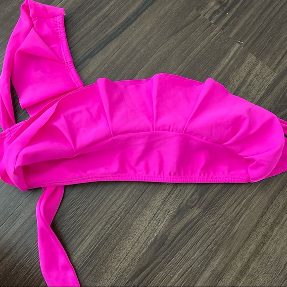 Maar Swimwear bikini in hot pink/flamingo print size M/L - Picture 7 of 13